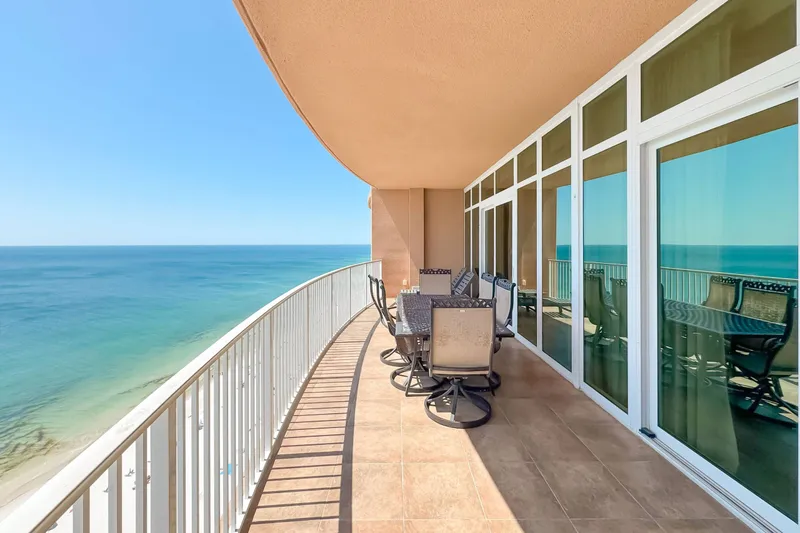 Phoenix Gulf Shores 2102