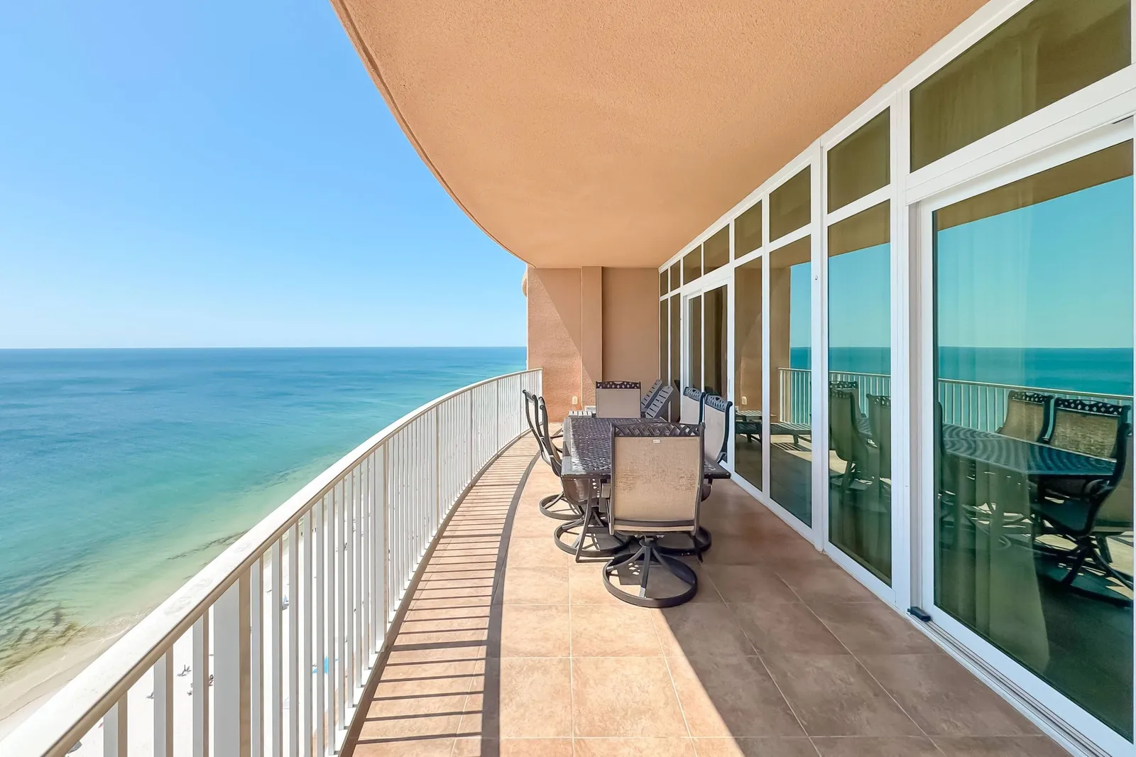 Phoenix Gulf Shores 2102