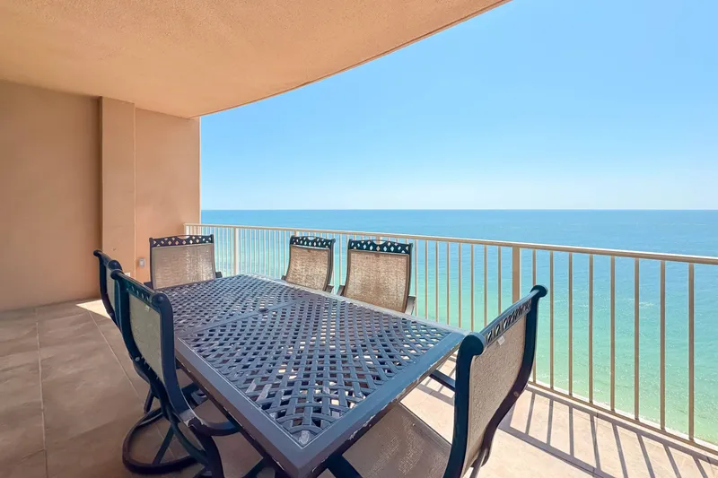 Phoenix Gulf Shores 2102