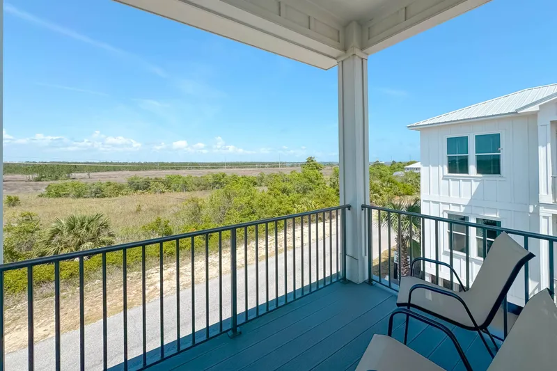 Coastal Breeze