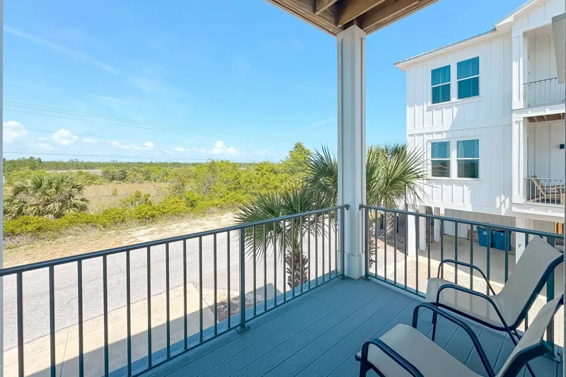 Coastal Breeze