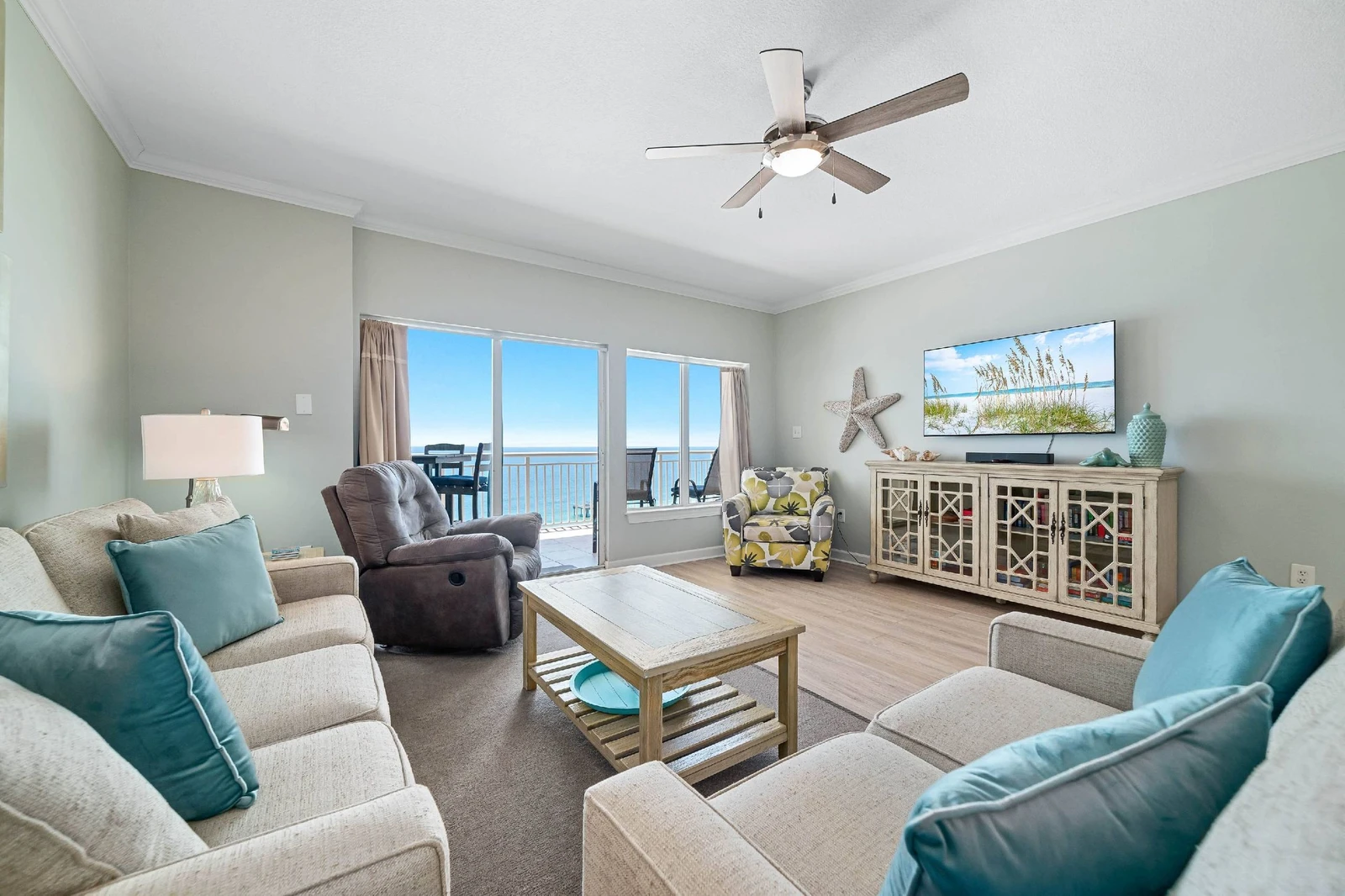 Admirals Quarters 1504