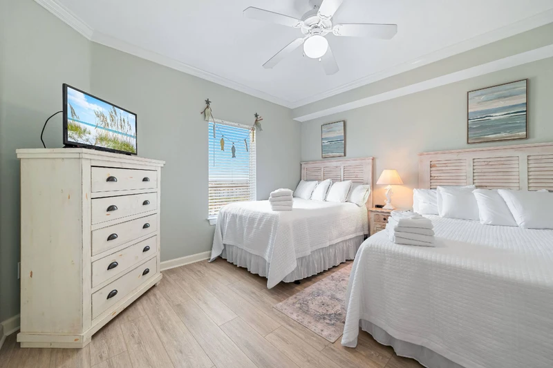 Admirals Quarters 1504