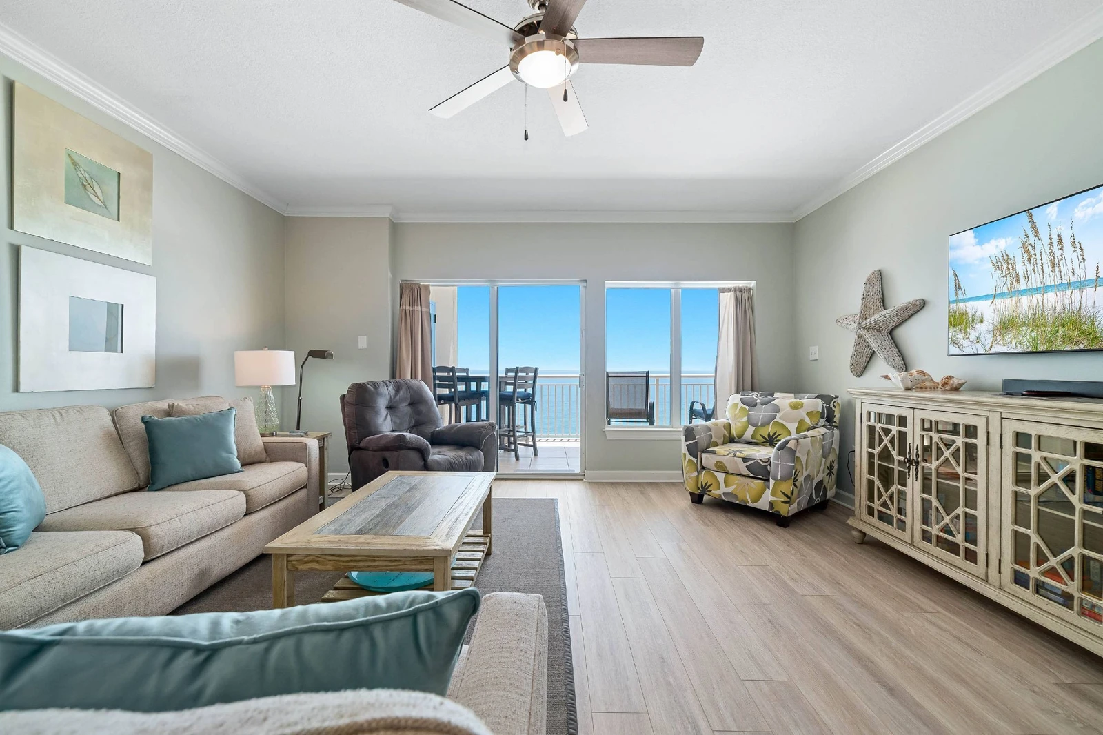 Admirals Quarters 1504