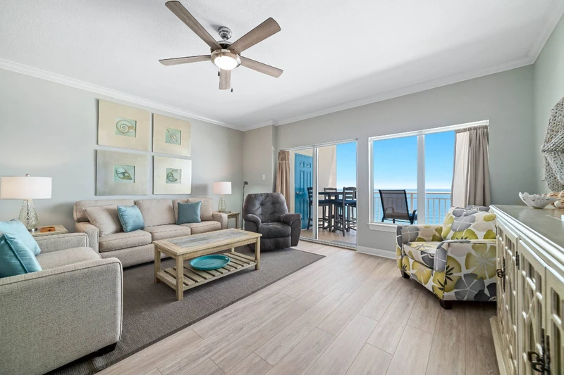 Admirals Quarters 1504