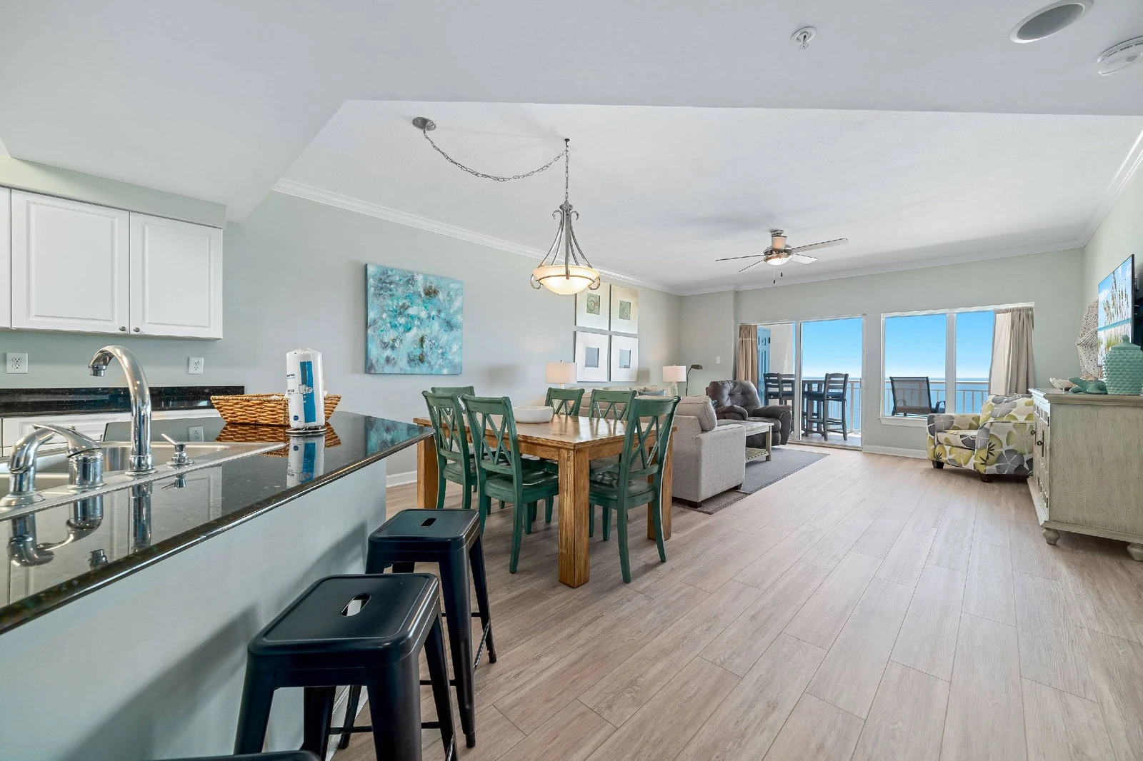 Admirals Quarters 1504