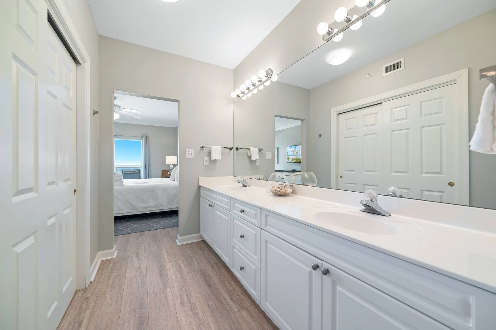 Admirals Quarters 1504