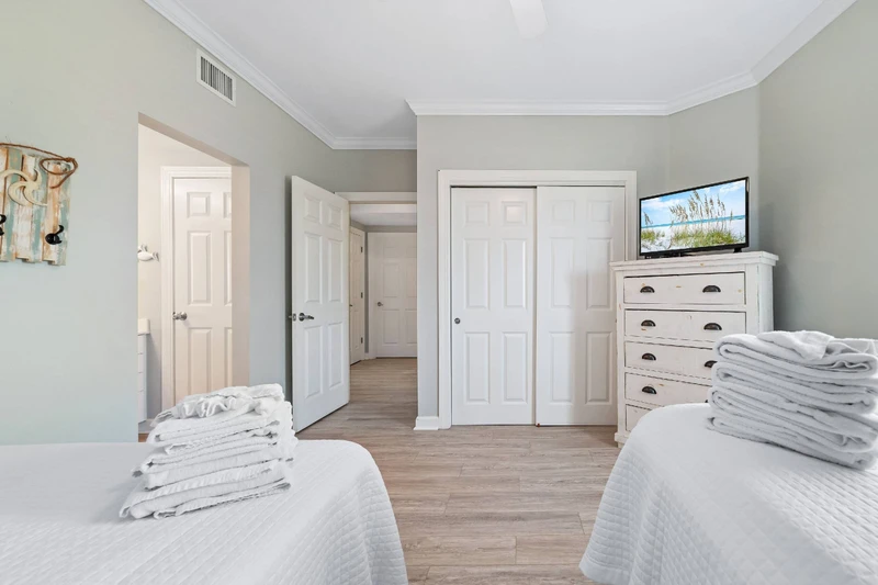 Admirals Quarters 1504