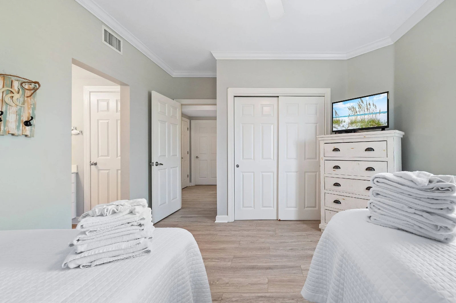 Admirals Quarters 1504
