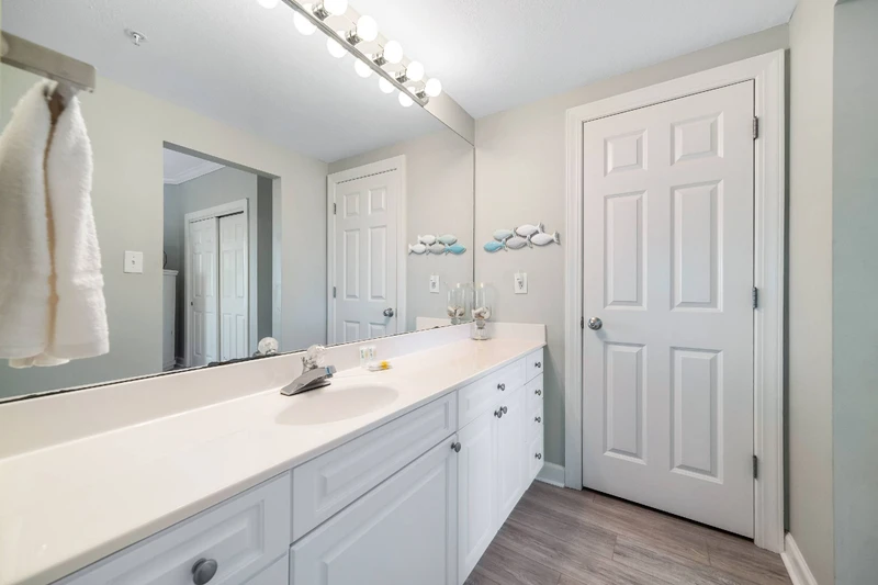 Admirals Quarters 1504